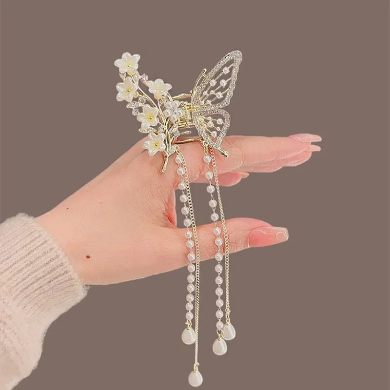 ZAYA BUTTERFLY FLOWER HAIR CLIP