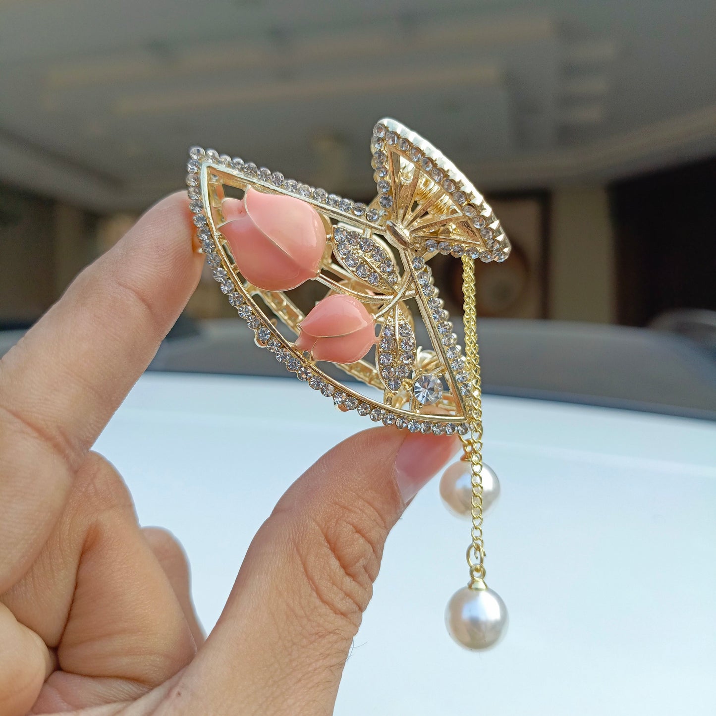 ZAYA BEAUTIFUL FLOWER HAIR CLIP