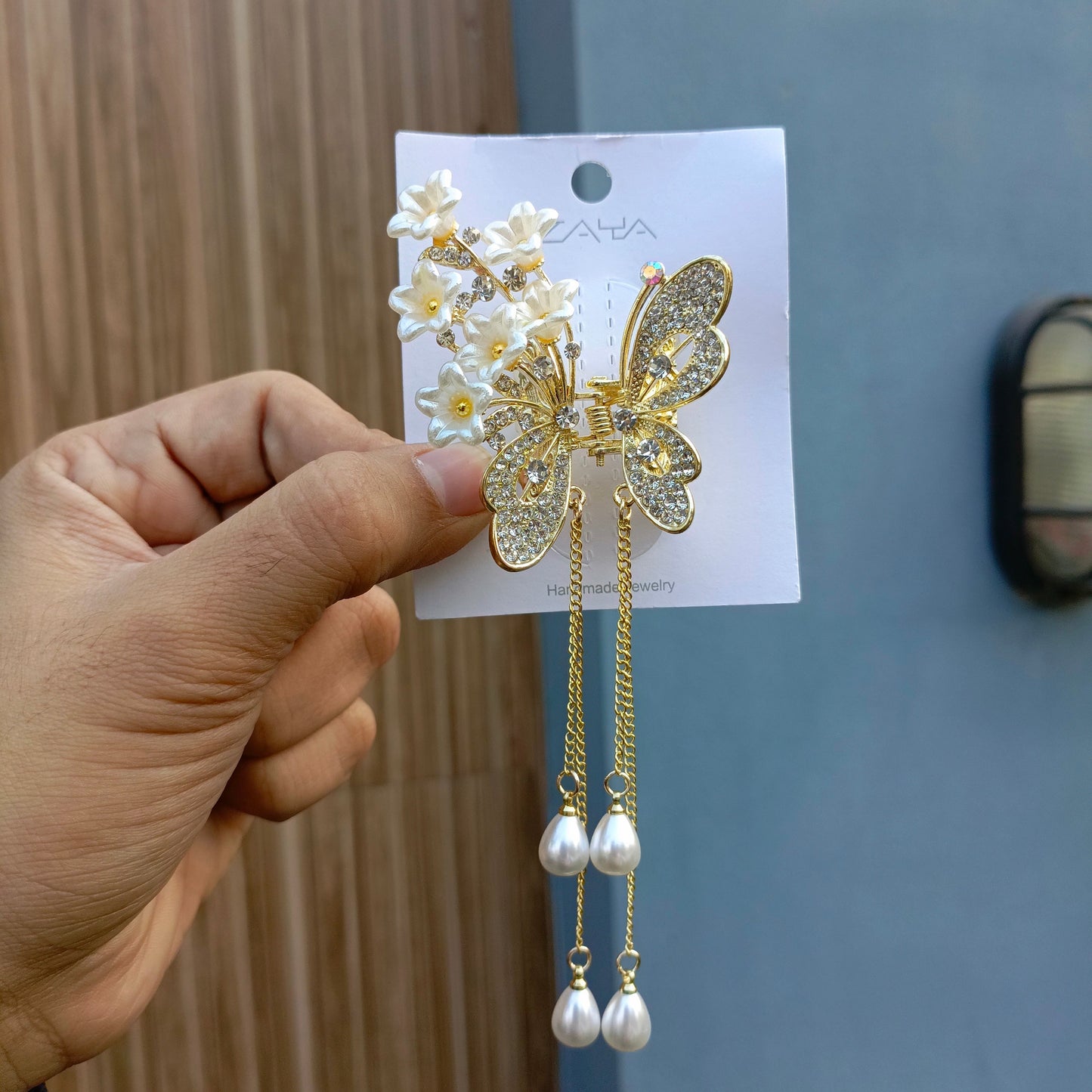 ZAYA BUTTERFLY FLOWER HAIR CLIP