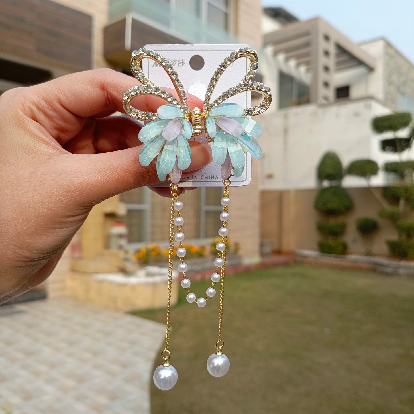 MS BOW DESIGN HAIR CLIP