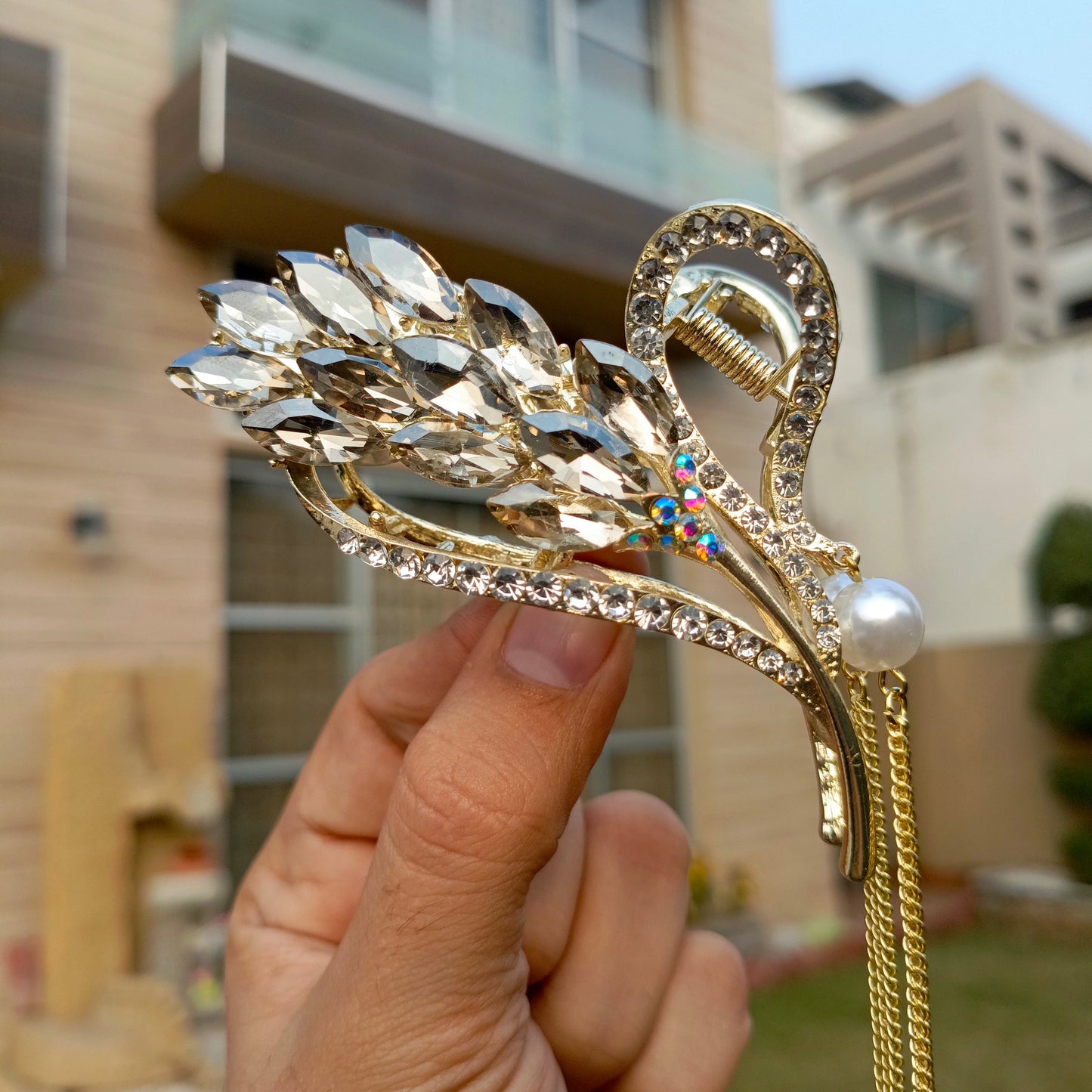 MS CRYSTLE STONE HAIR CLIP