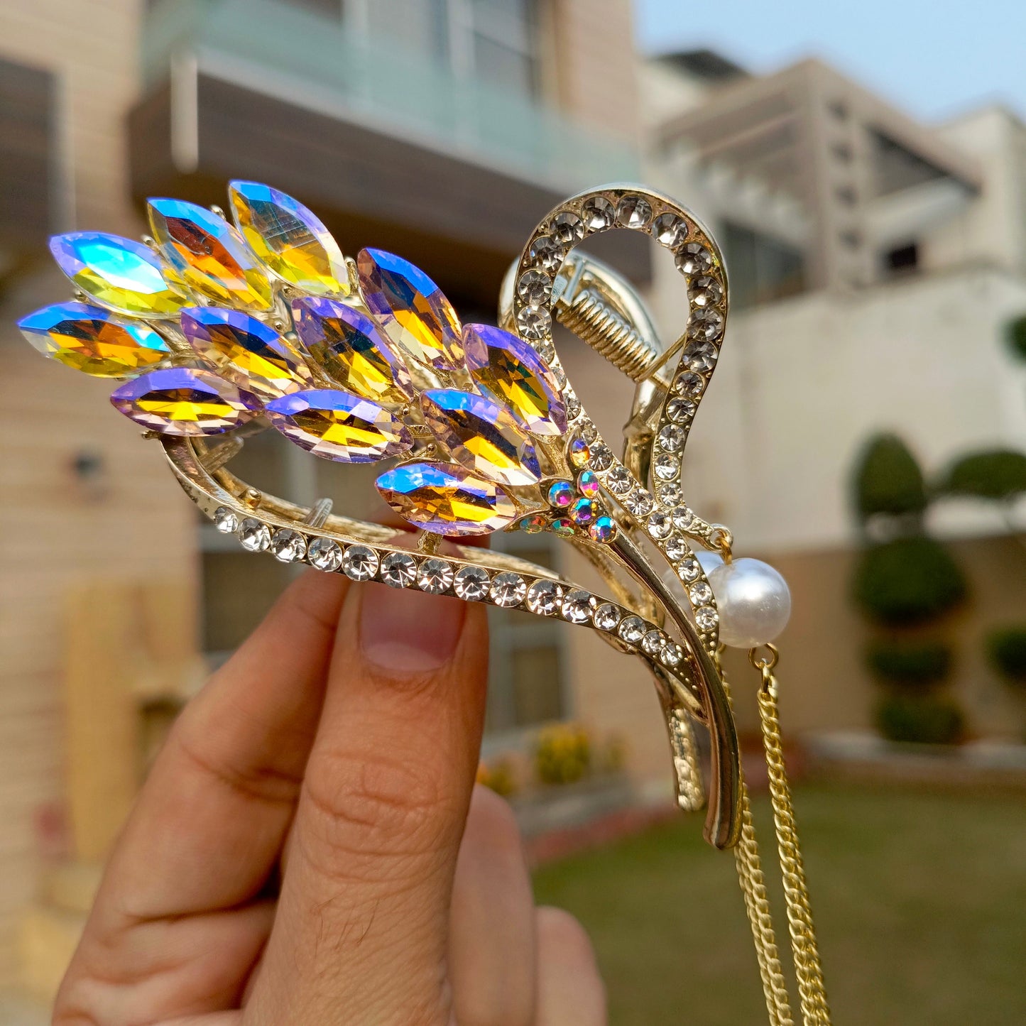 MS CRYSTLE STONE HAIR CLIP