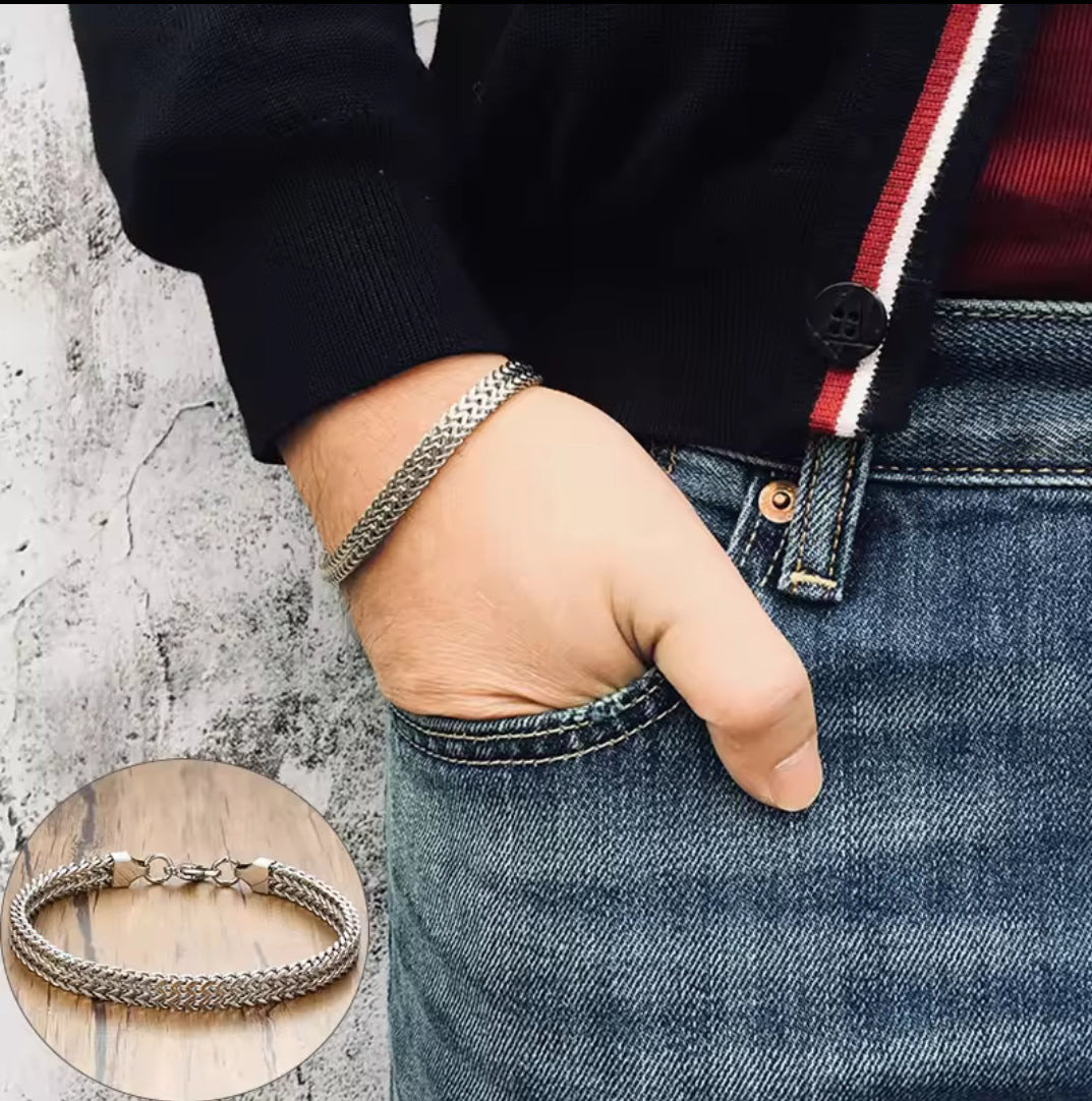 FOXTAIL BRACELET