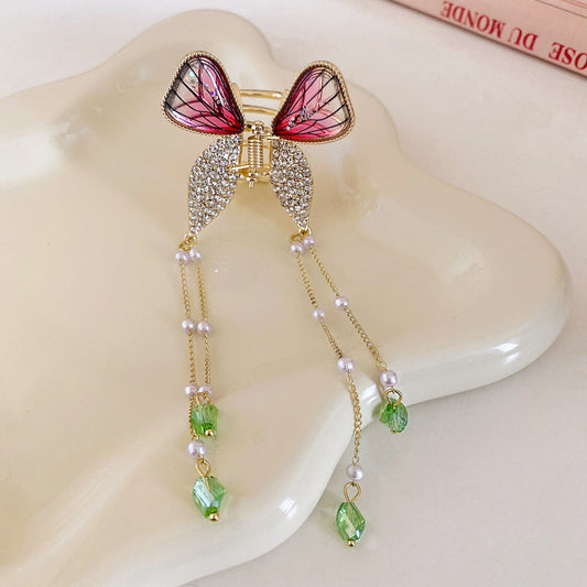 ZAYA MINI PEARLS TASSEL BUTTERFLY HAIR CLIP