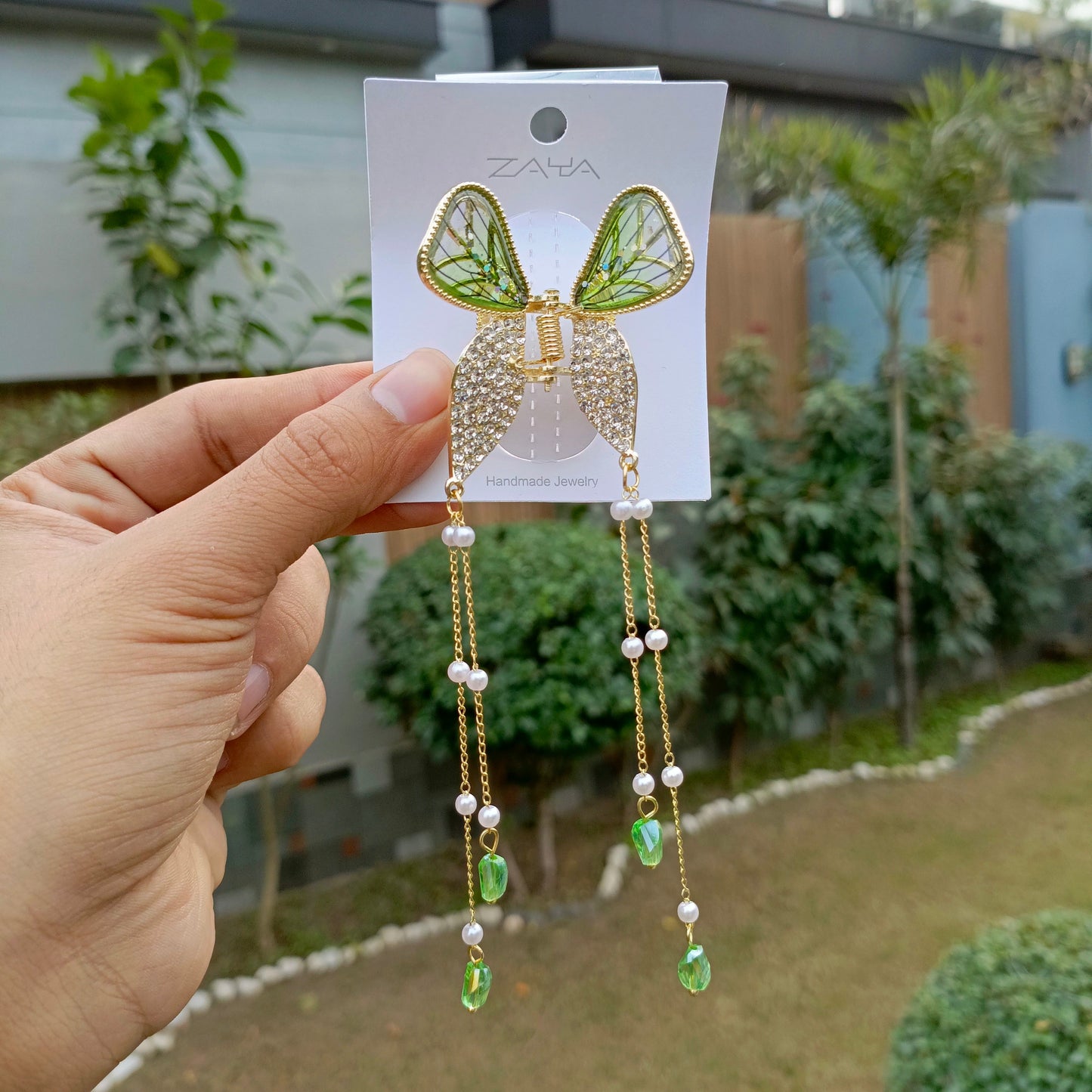 ZAYA MINI PEARLS TASSEL BUTTERFLY HAIR CLIP