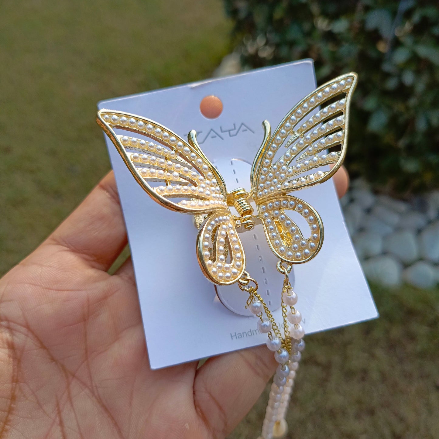 ZAYA PEARL & RHINESTONE BUTTERFLY HAIR CLIP