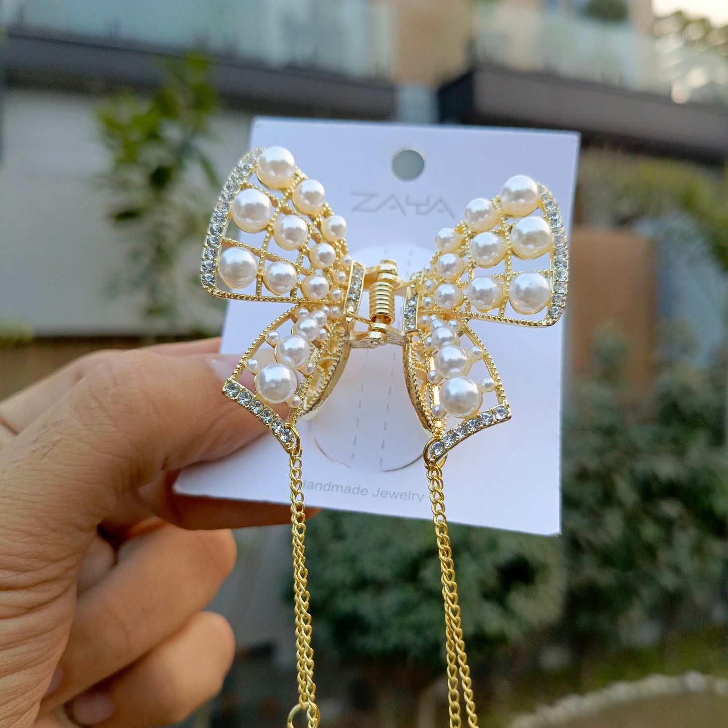 ZAYA PEARL HAIR CLIP