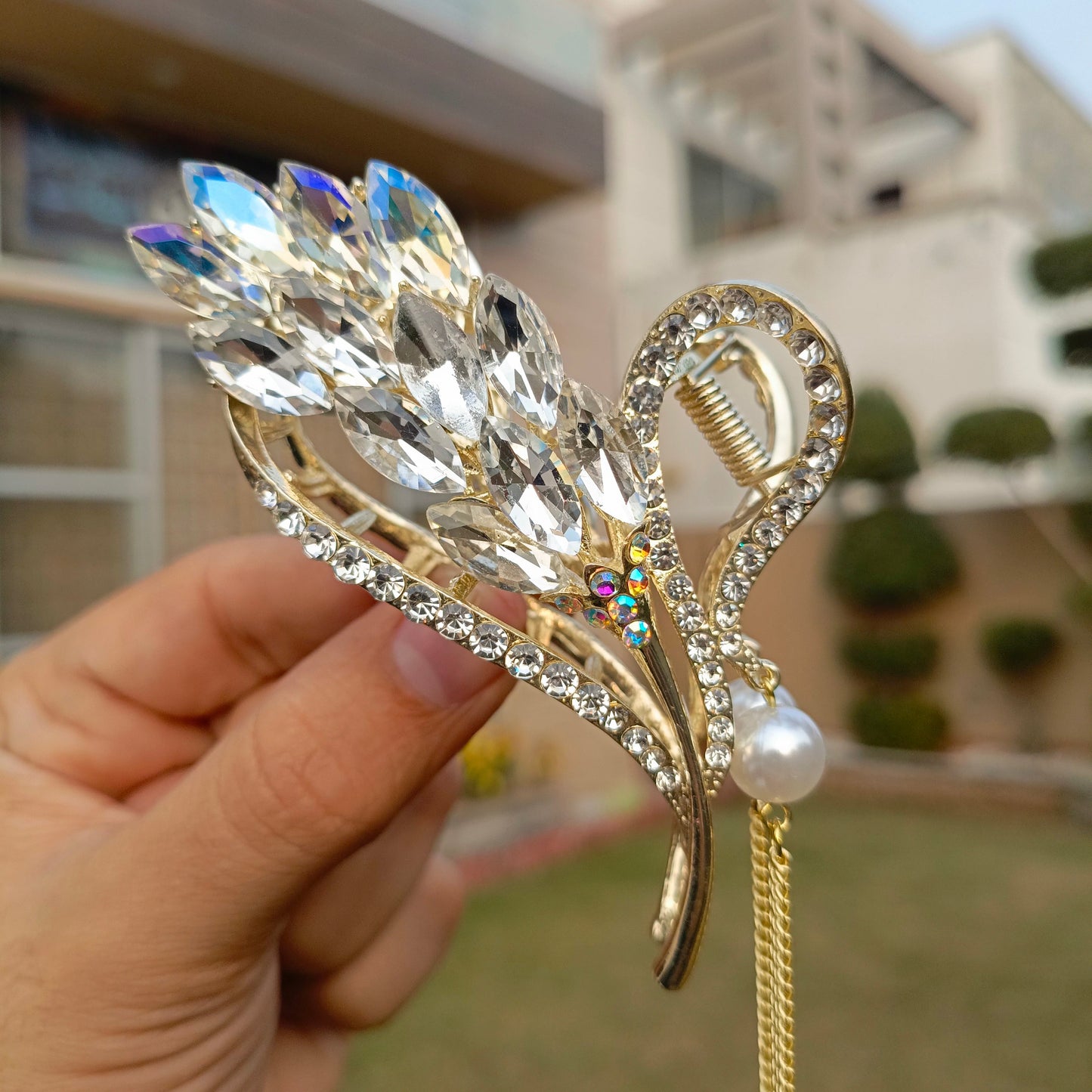 MS CRYSTLE STONE HAIR CLIP