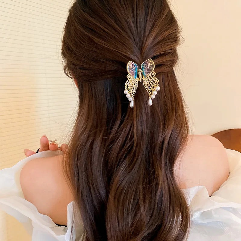 ZAYA MINI BUTTERFLY HAIR CLIP